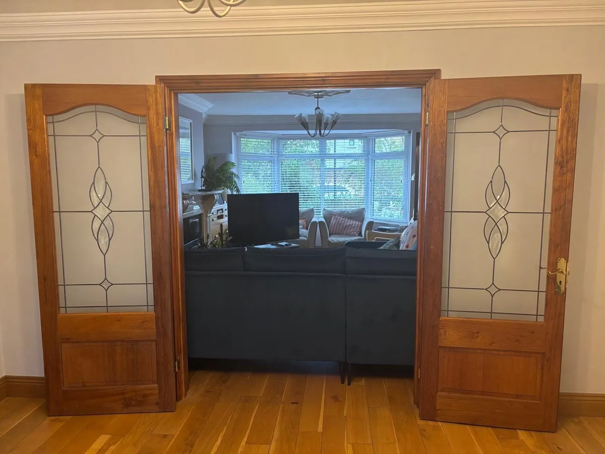 Hardwood leaded glass internal doors - Image 2