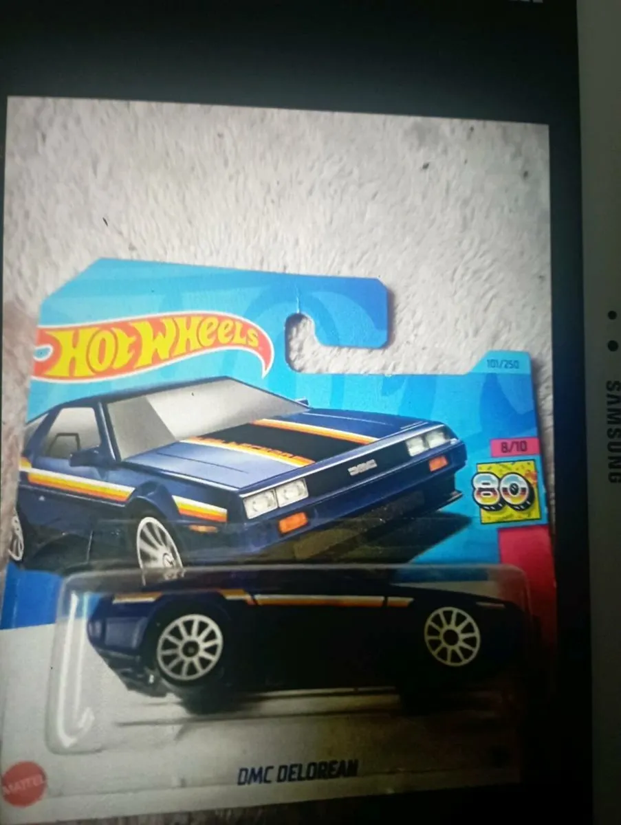 HOT WHEELS DELOREAN DIE-CAST MODLES CARS - Image 2