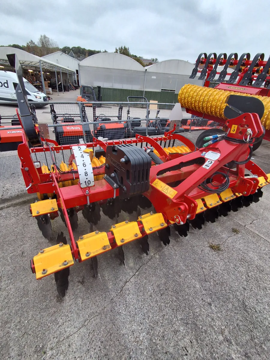 Vaderstad Carrier - Image 2