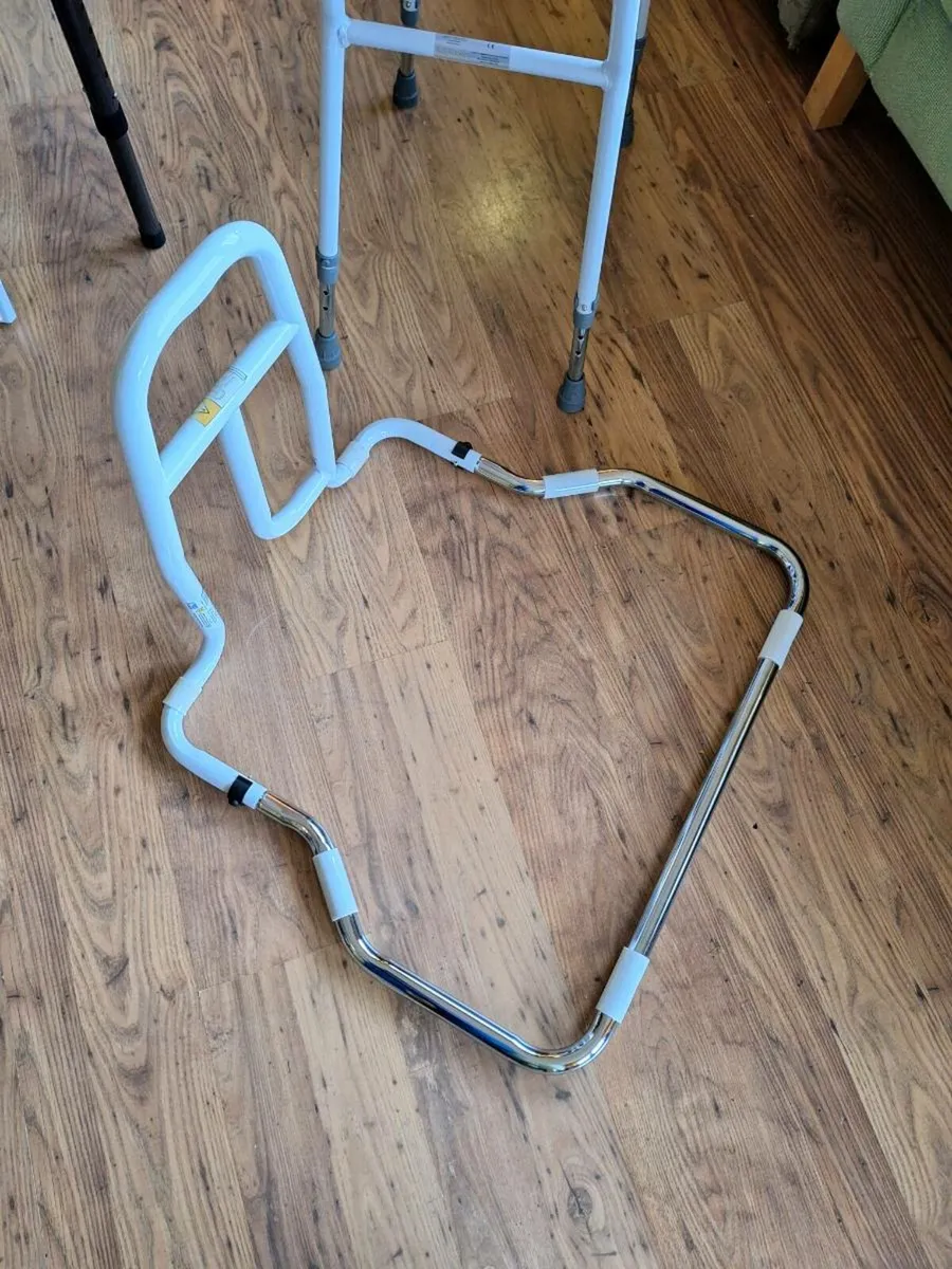 Bed rail for seniors etc - Image 1