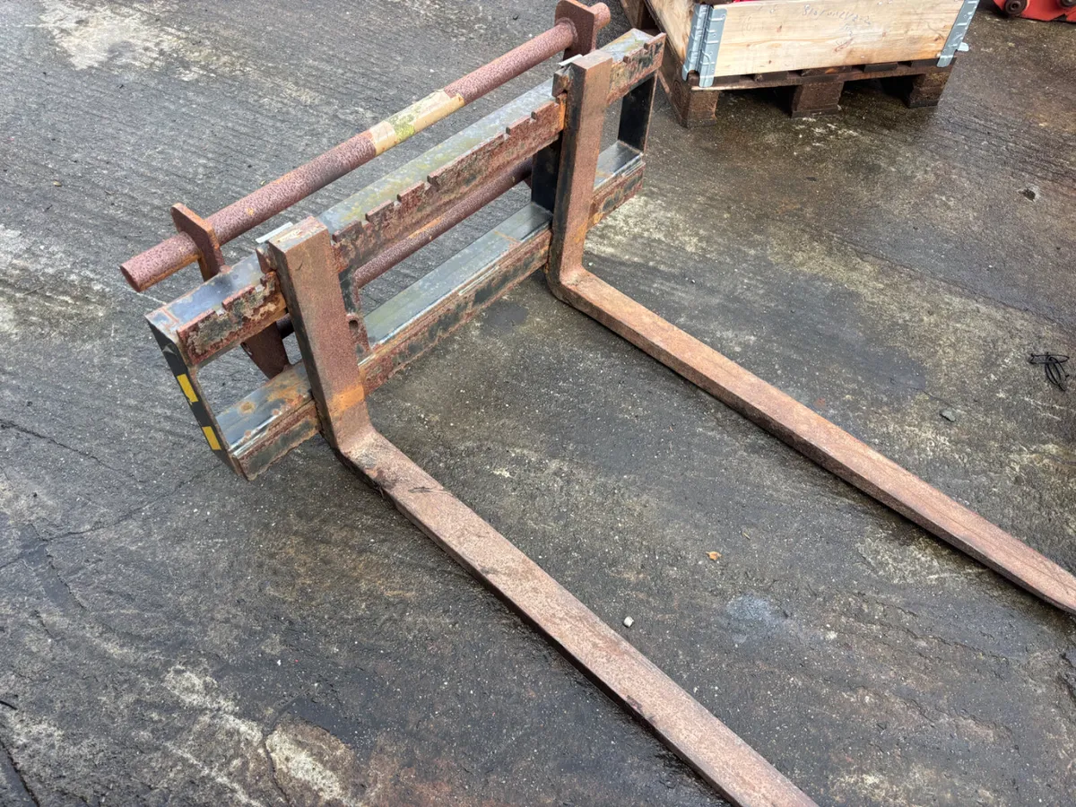 Pallet Forks to suit Mx Chilton - Image 2