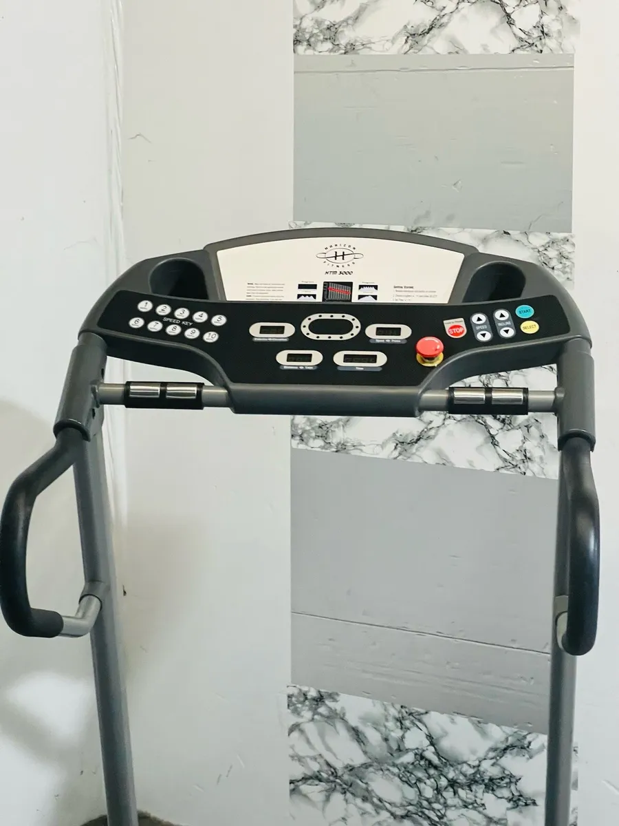 LARGE TREADMILL 136KG MAXIMUM USER WEIGHT, - Image 4