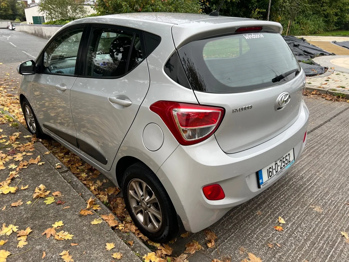 Hyundai i10 1.0 Petrol,Only 41K,Like Brand New, - Image 3