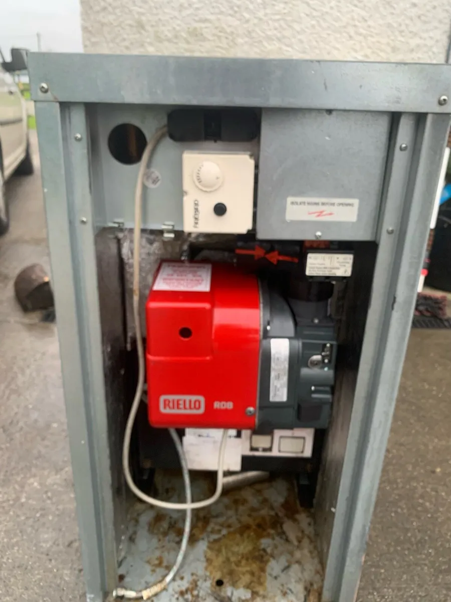 Oil boiler - Image 3