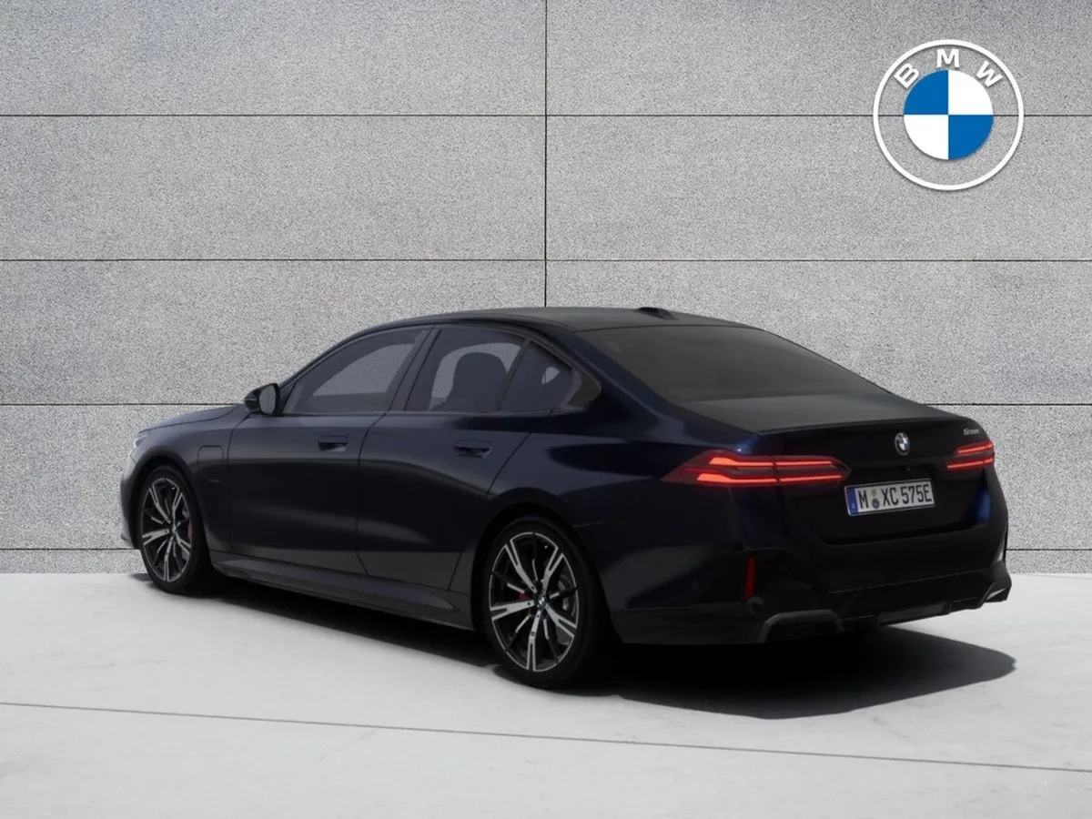 BMW 5 Series 530e M Sport Pro - Image 2