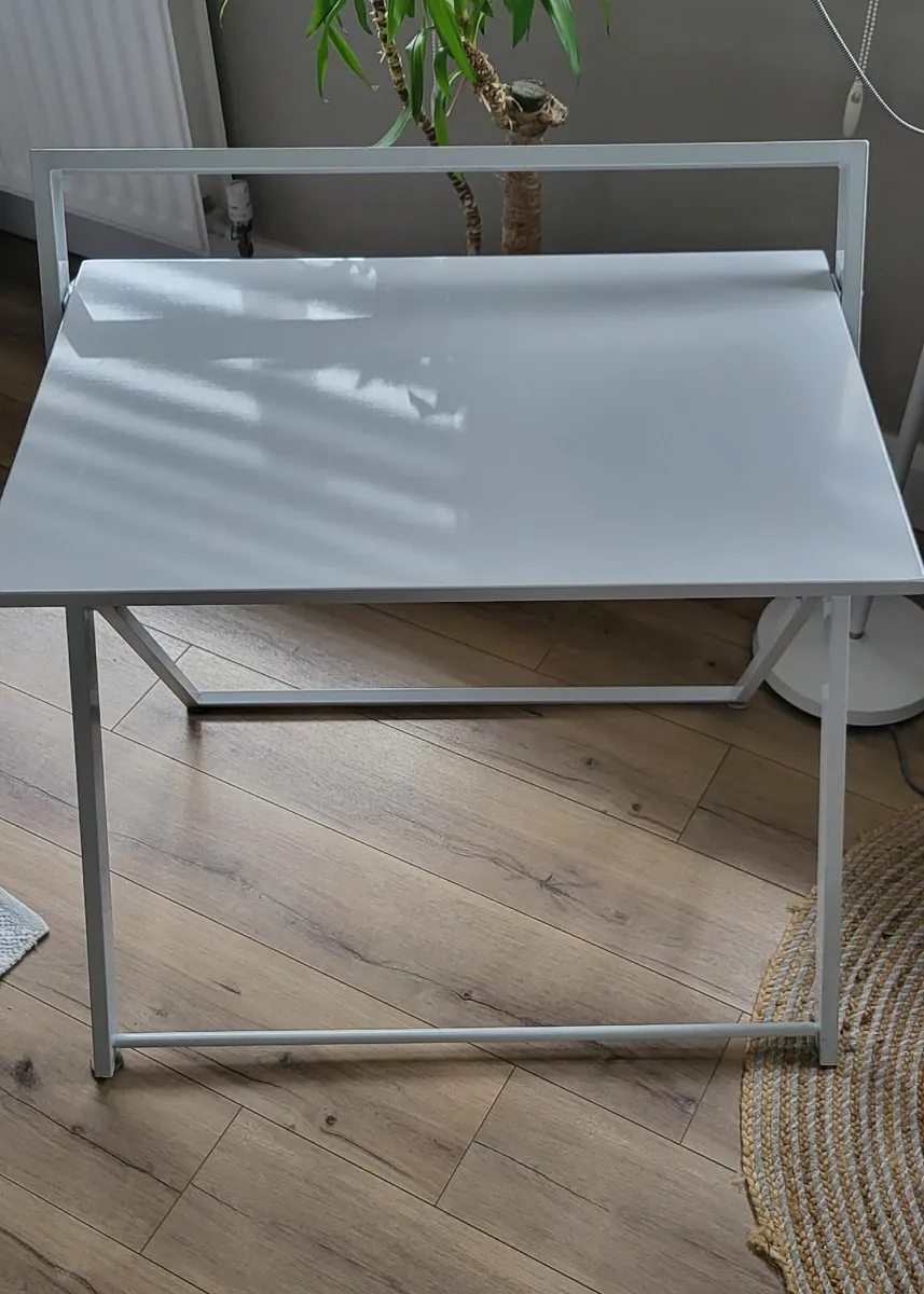 Desk - Image 2