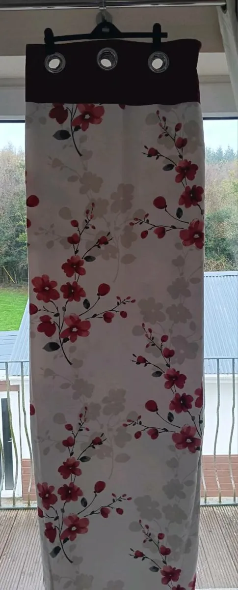 Ring top fully lined curtains. NEW