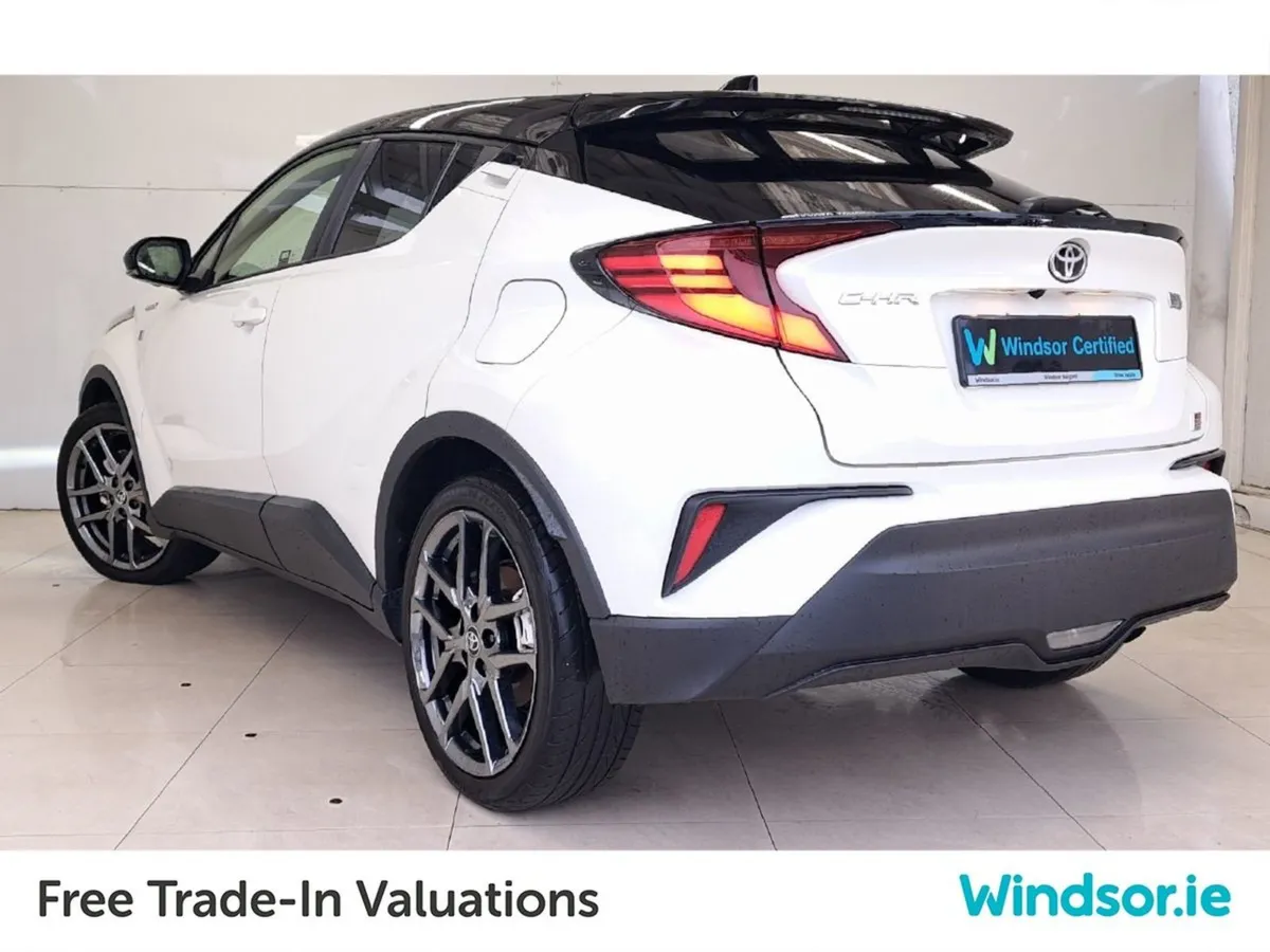 Toyota C-HR S Gr-sport - Image 4