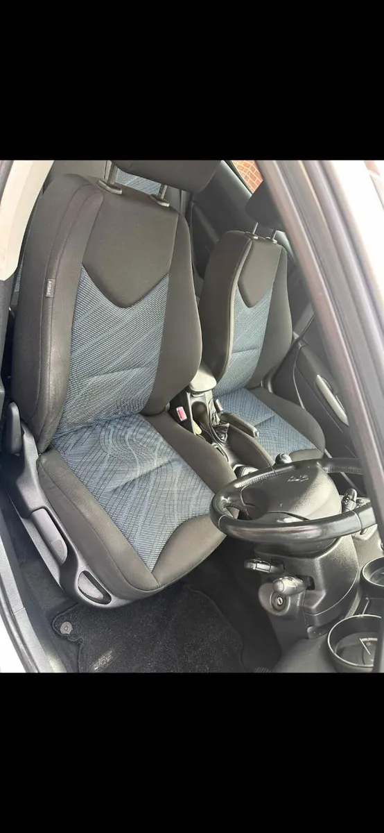 Peugeot 308 diesel New nct 90bhp easy inured €2000 - Image 2