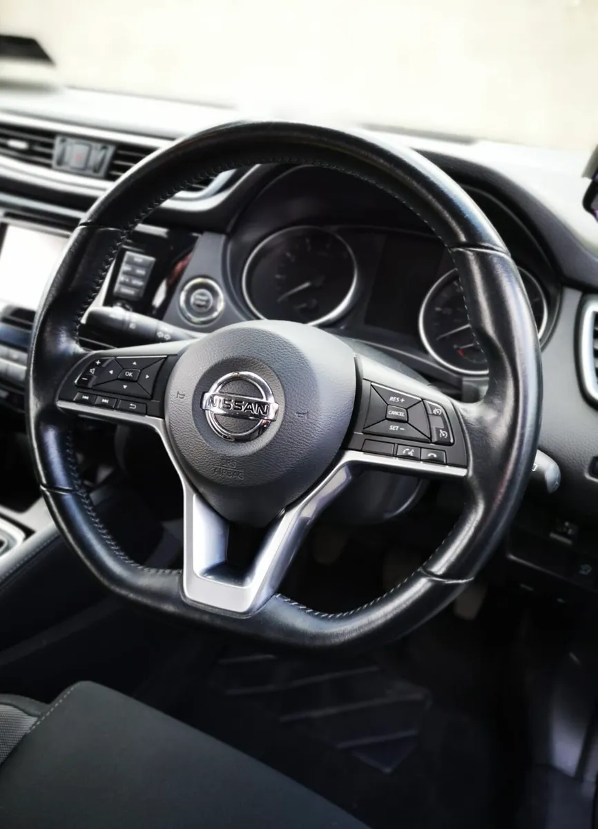 Nissan Qashqai - Image 4