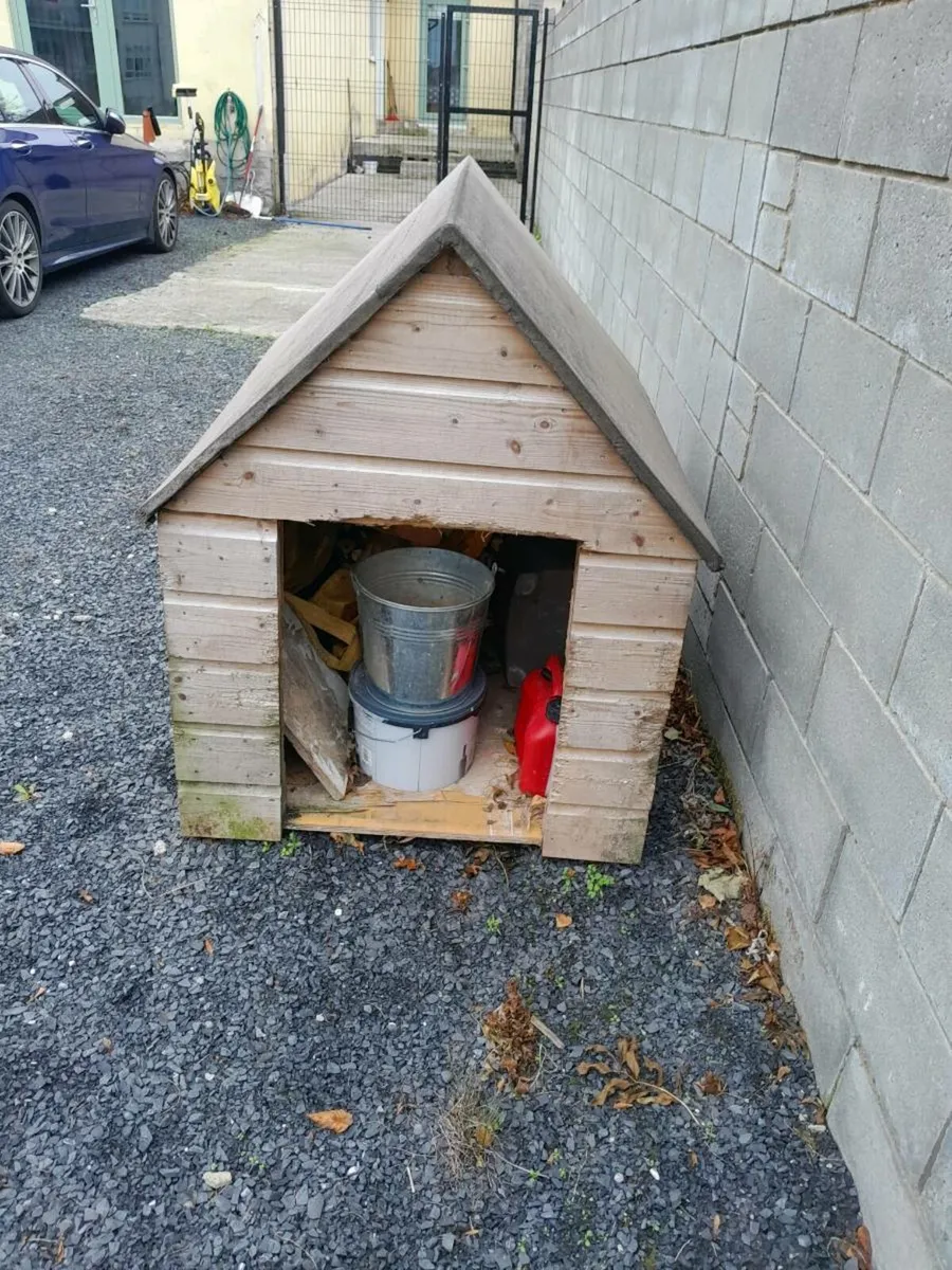 Dog Kennel - Image 1