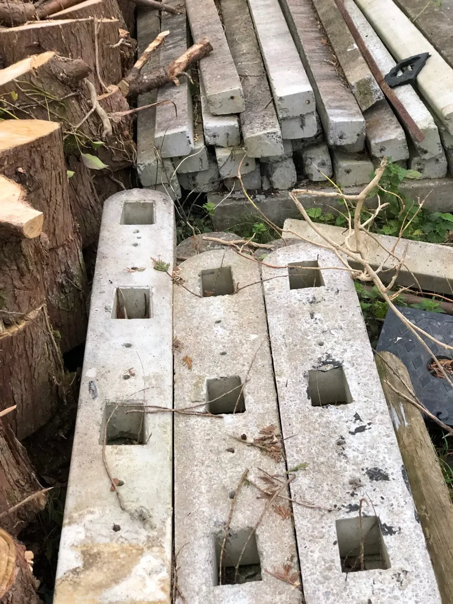 Concrete post andrail