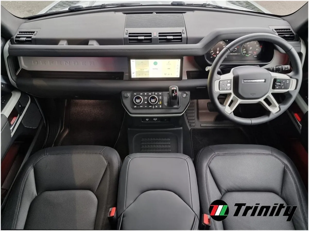 Land Rover Defender Defender X-dynamic Se Phev A - Image 2