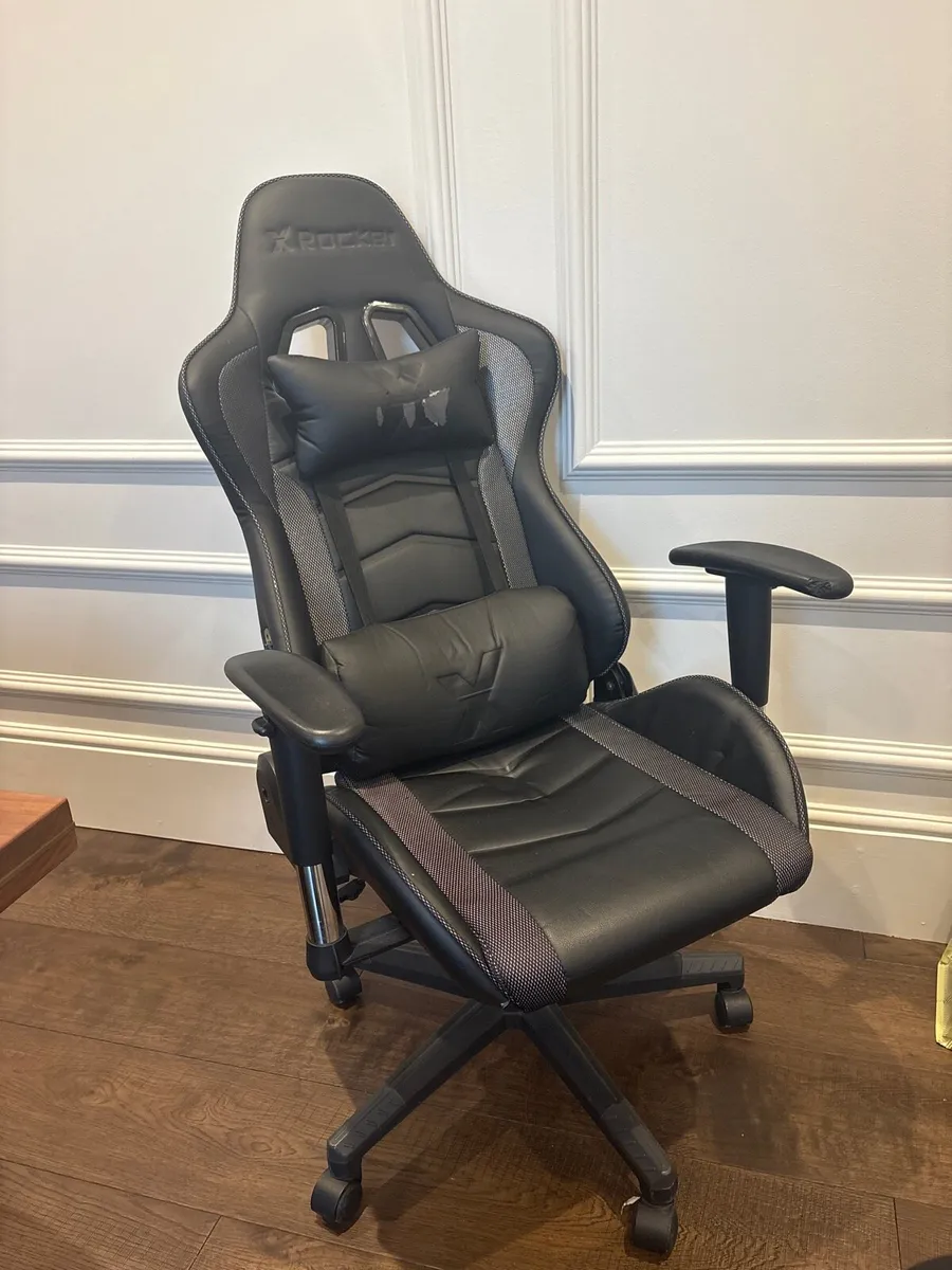 Gaming chair - Image 1