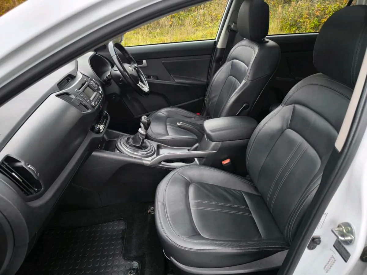 Kia Sportage - Image 2