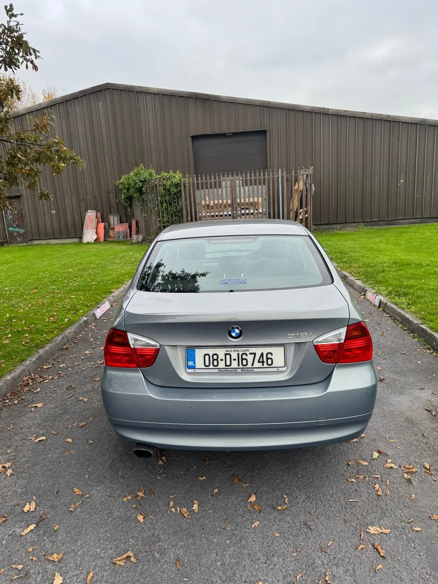 Automatic BMW 318i2008 Automatic - Image 2