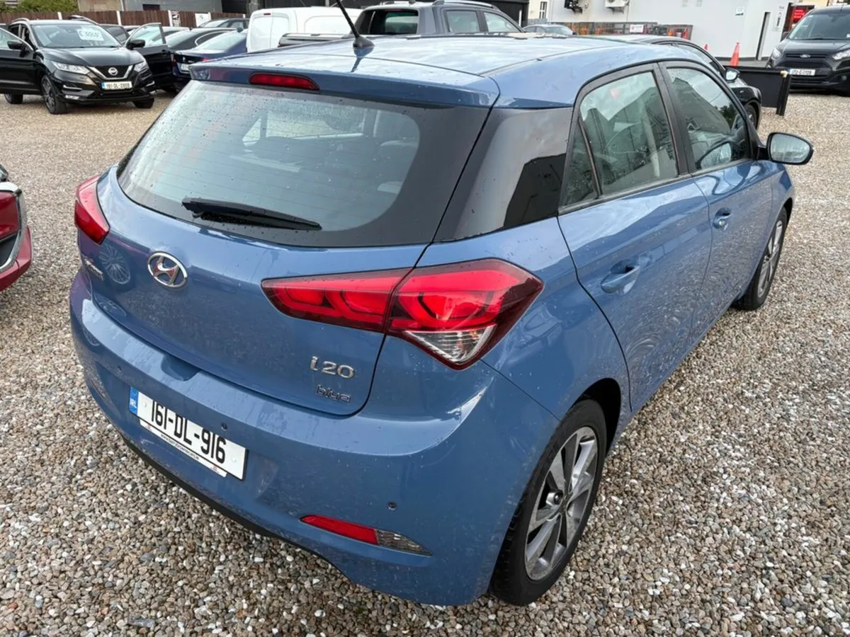 Hyundai i20 1.2 Petrol Deluxe - Image 4