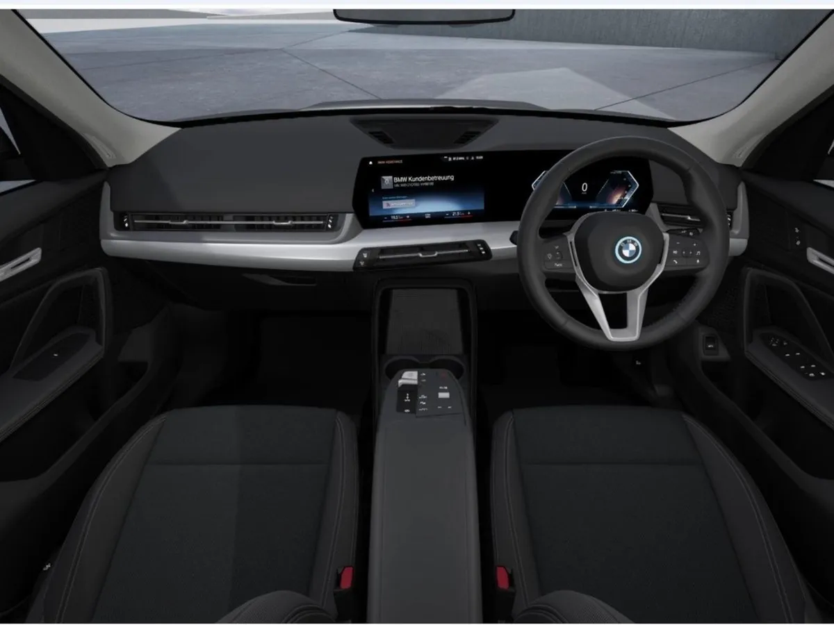 BMW iX1 Edrive20 Sport - Image 3