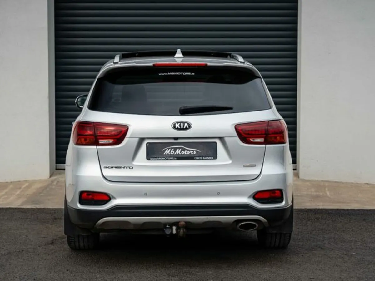 Kia Sorento K3 5DR 7 Seat - Image 3