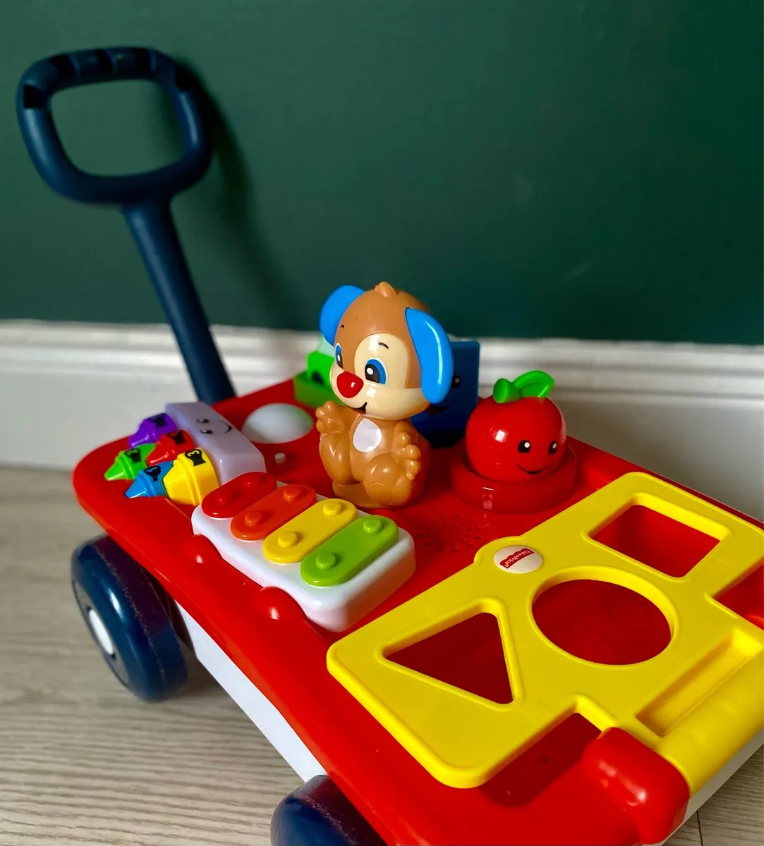 Fisher-Price Pull & Play Learning Wagon - Image 1