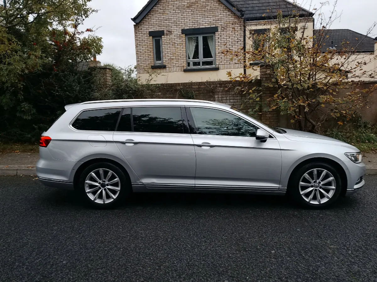 Volkswagen Passat HL 1.4tsi D7F 150HP 5DR Auto - Image 2