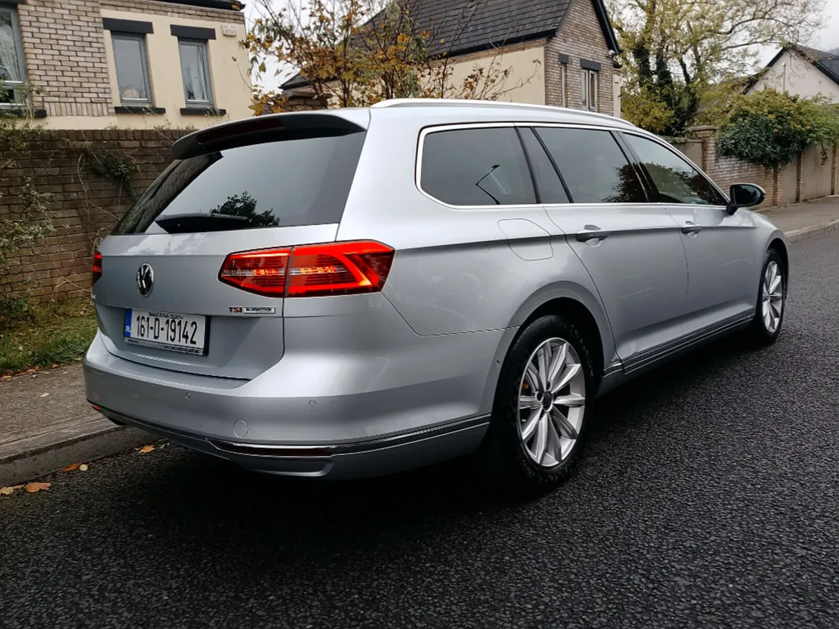 Volkswagen Passat HL 1.4tsi D7F 150HP 5DR Auto - Image 3
