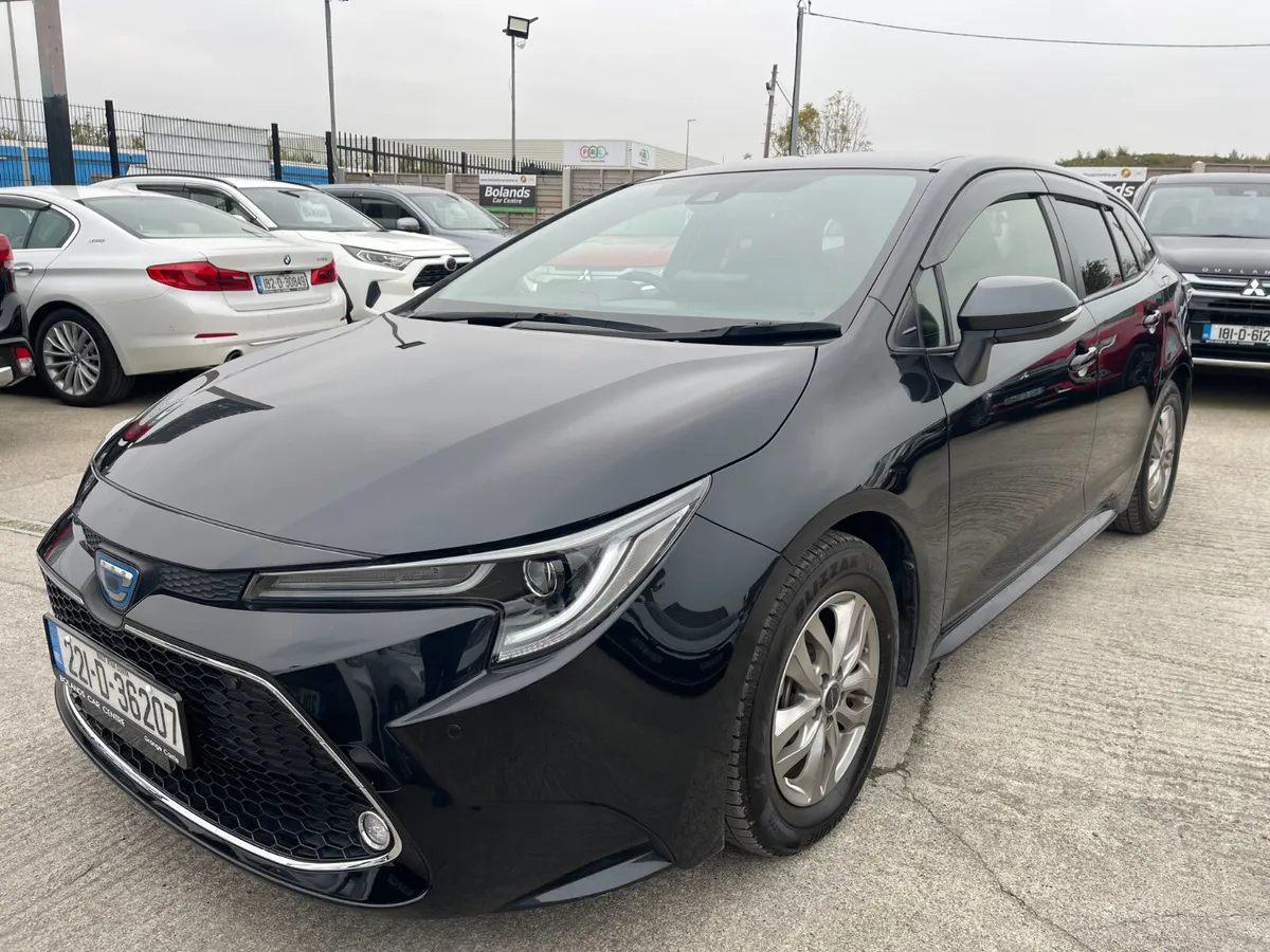 2022 Toyota Corolla Hybrid 1.8 Automatic Touring - Image 2