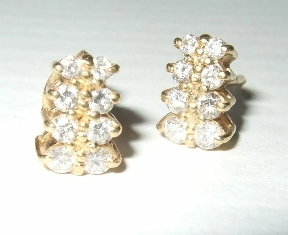 Vintage Hallmarked 18ct Gold/Diamond Earrings - Image 1