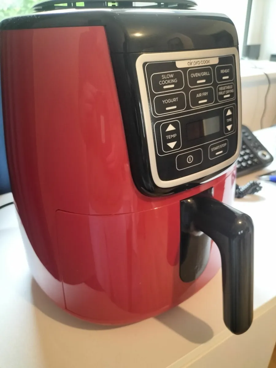 Air fryer - Image 1