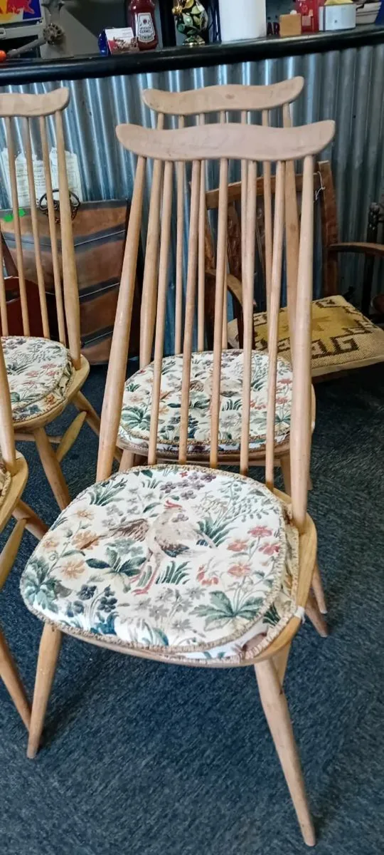 Bleached Ercol Goldsmith Four Seat Dining Set - Image 4