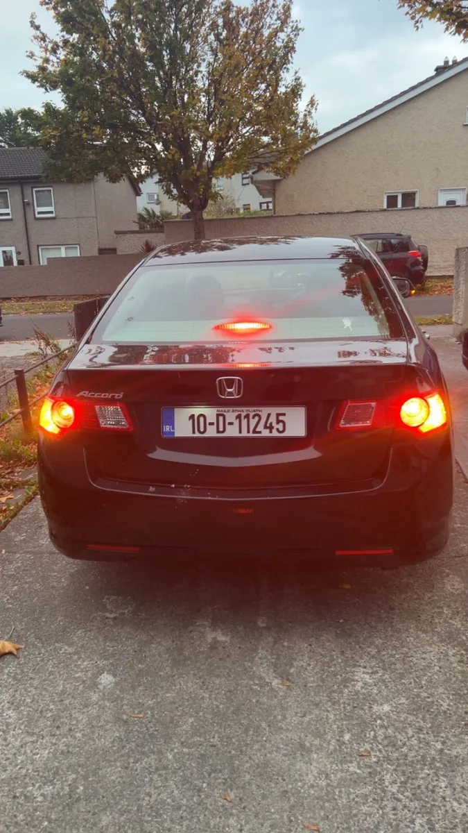 Honda accord - Image 2