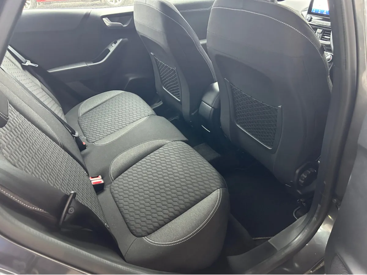 Ford Puma TITANIUM 5DR 1.0T 125 MHEV - Image 3