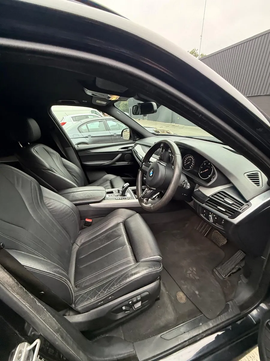 BMW X5 2018 - Image 2