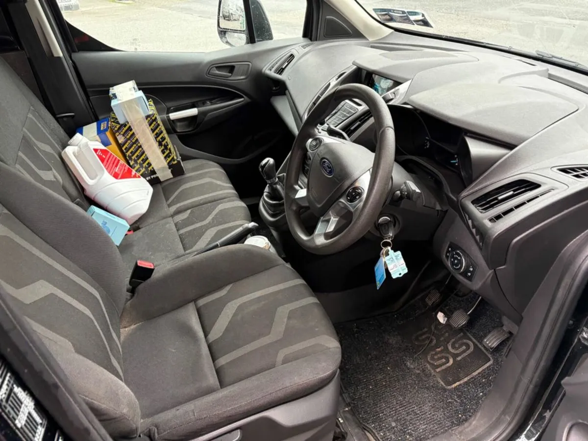 Ford Transit Connect 1.5TD 100PS LWB Trend - Image 3