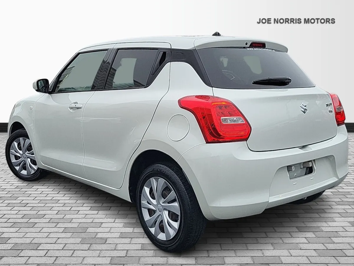 Suzuki Swift 1.2 XG Limited AUTOMATIC - Image 2