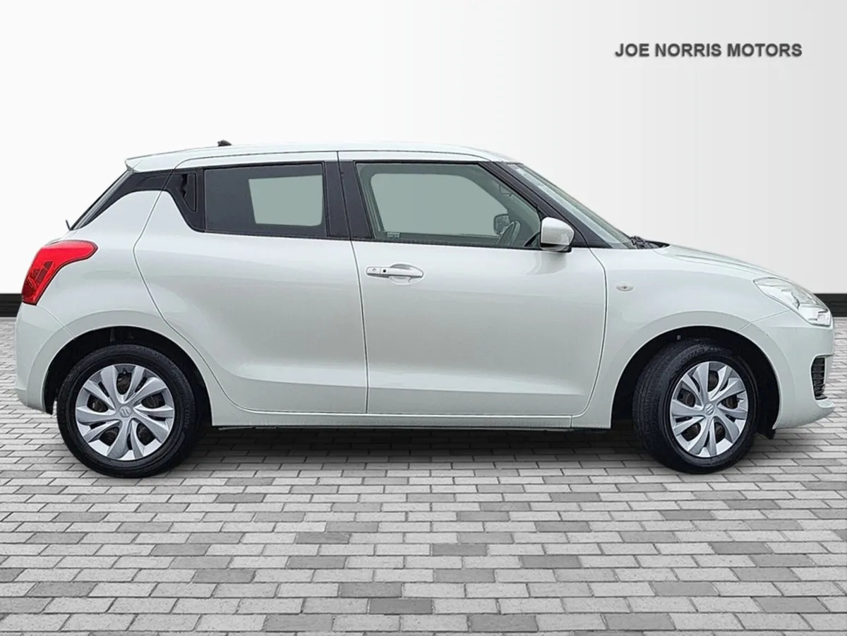 Suzuki Swift 1.2 XG Limited AUTOMATIC - Image 3