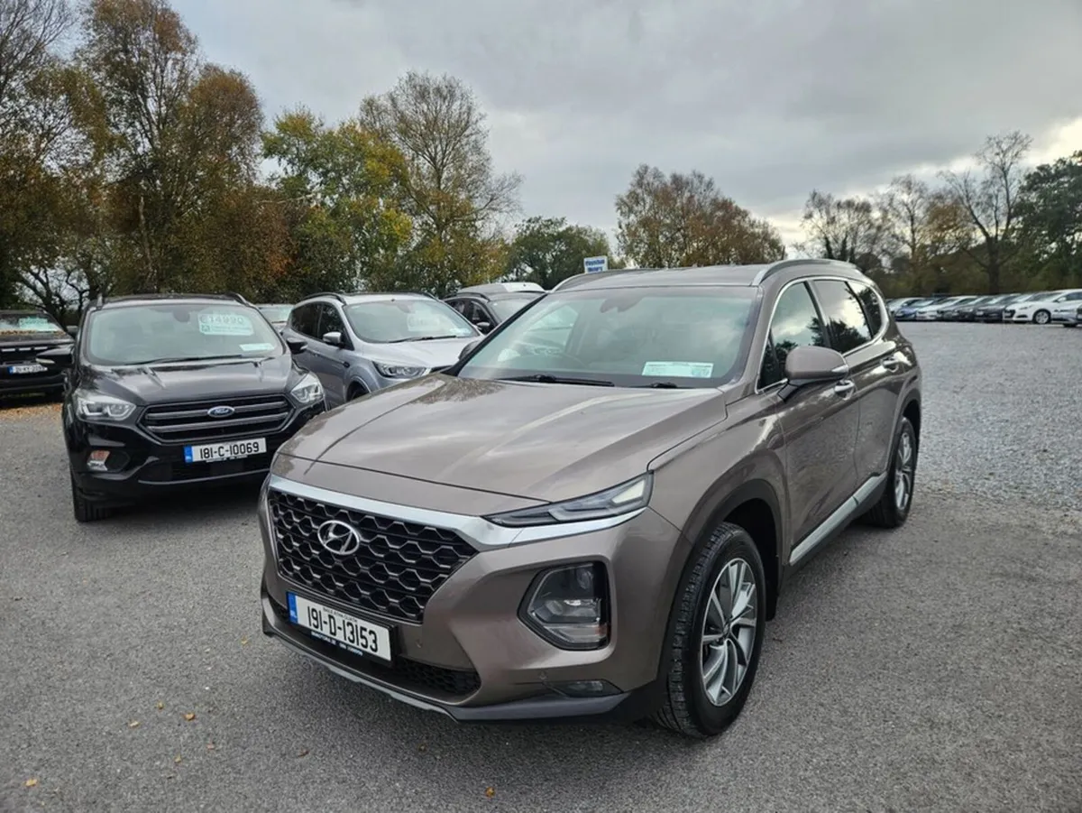 Hyundai Santa Fe 4WD Executive Plus 5DR - Image 2