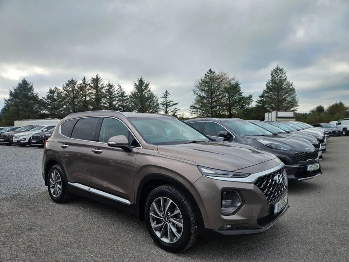 Hyundai Santa Fe 4WD Executive Plus 5DR - Image 3