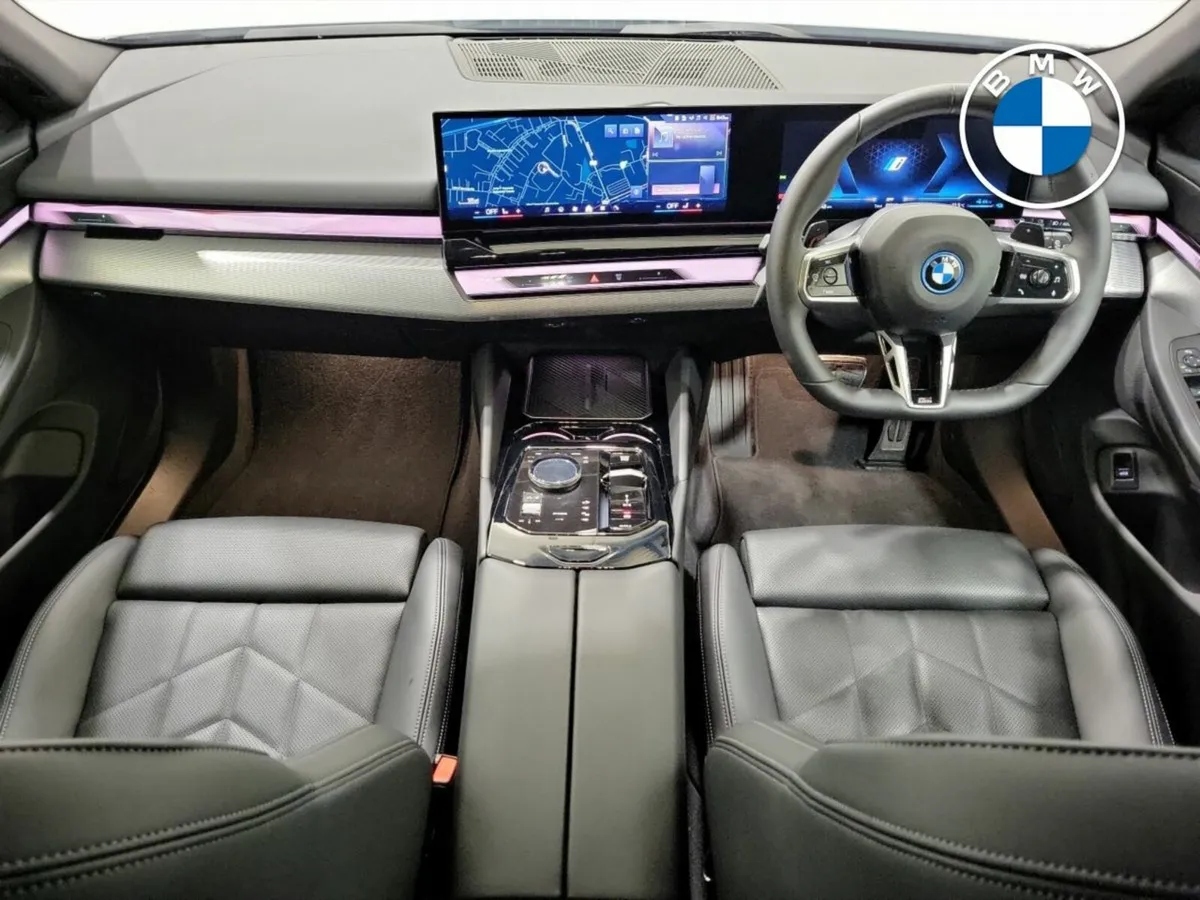 BMW 5-Series 530 E M Sport Auto  530 e M Sport  53 - Image 4