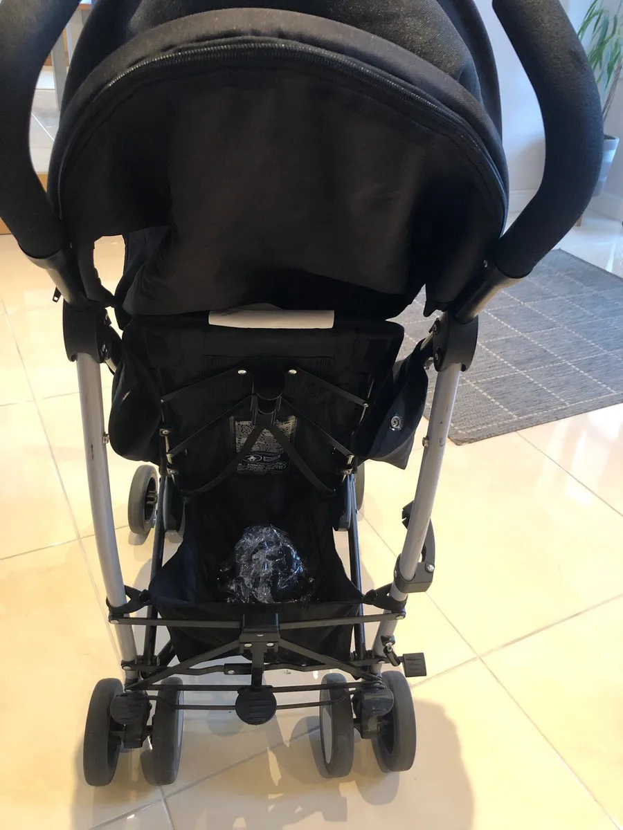 Stroller - Image 3