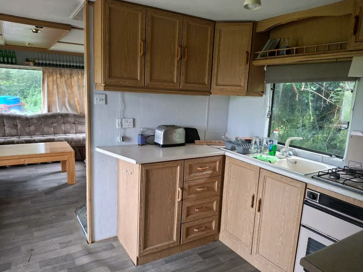 Mobile Home - Image 4