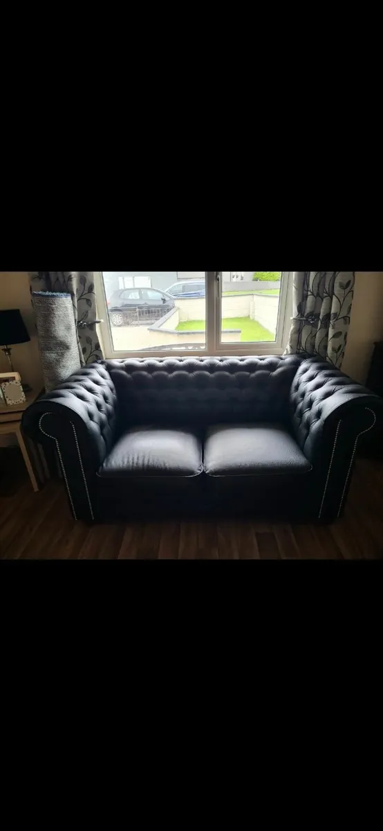 Sofa chesterfield leather suite - Image 1