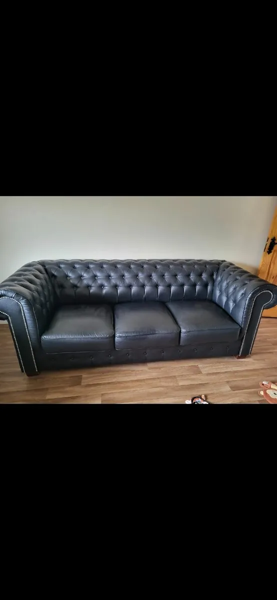 Sofa chesterfield leather suite - Image 2