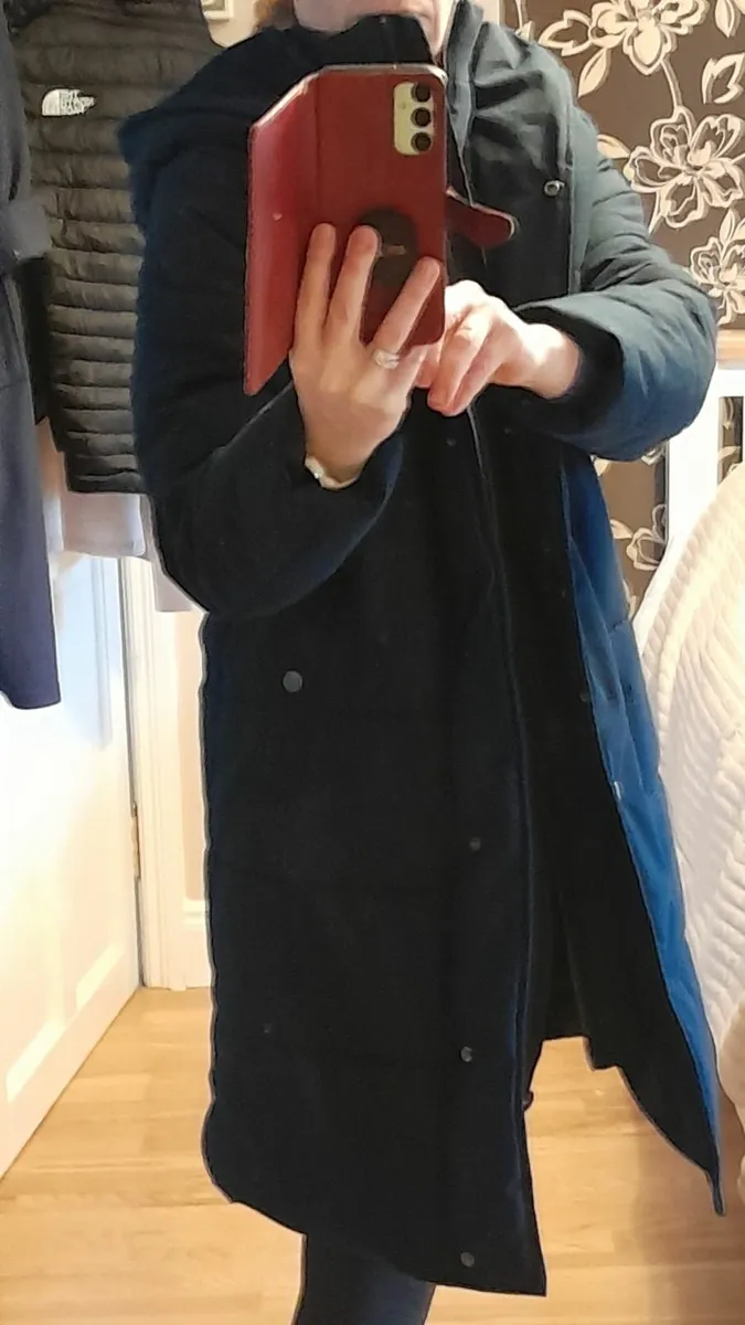 Women coat - Image 1