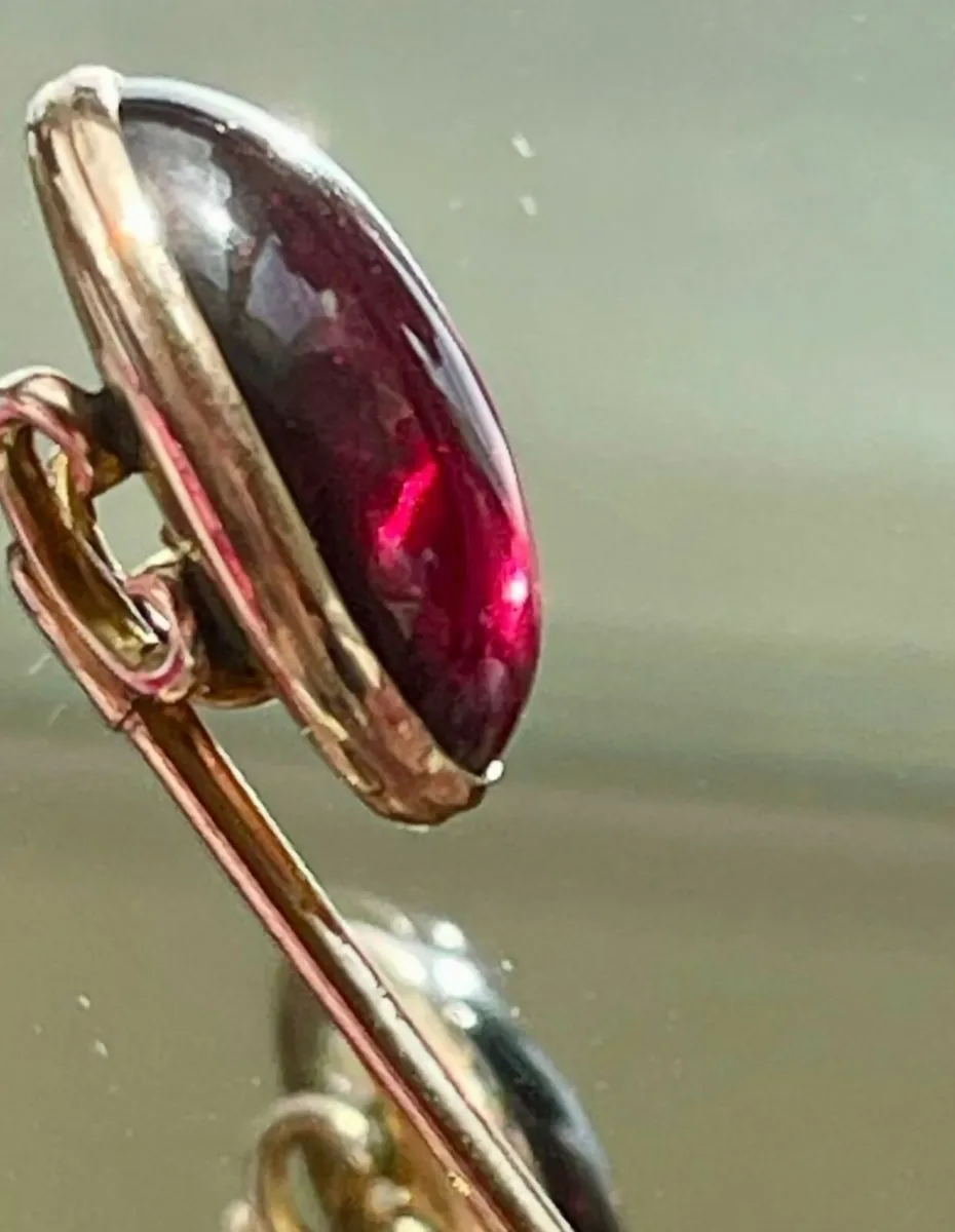 14c Gold Magnifying Glass +Red Garnet Stick Pin. - Image 3