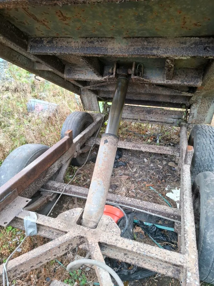 5x8 tipper trailer (for repair) - Image 3