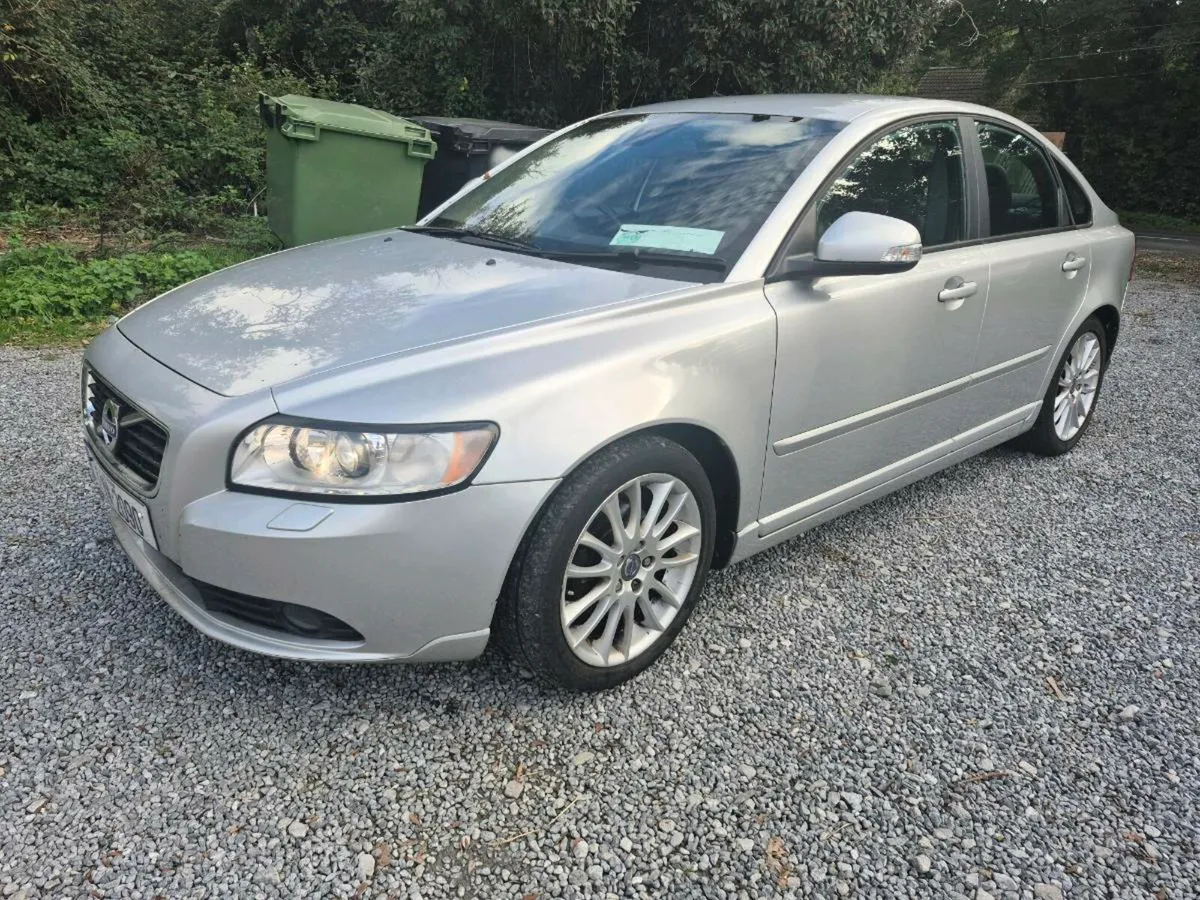 11 Volvo s40 diesel - Image 4
