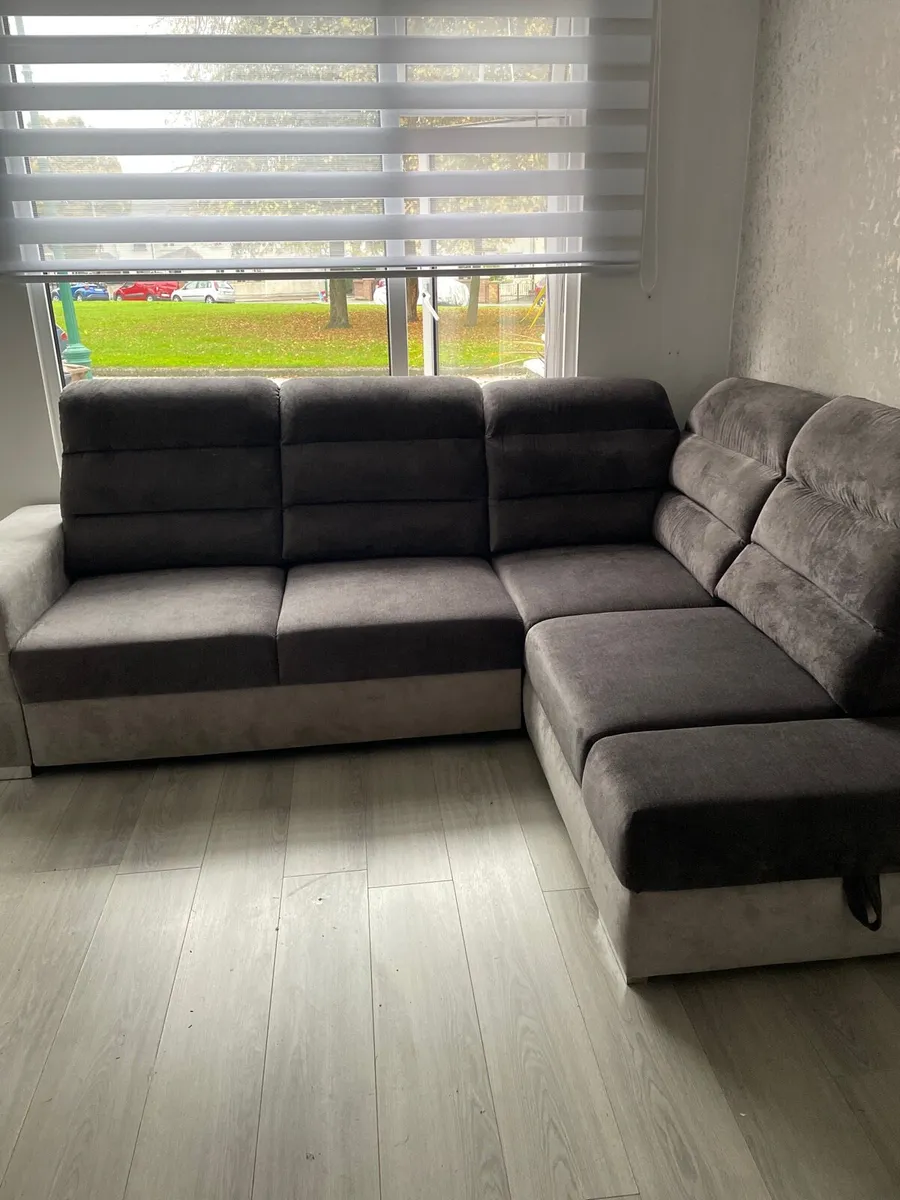 Corner sofa bed - Image 1