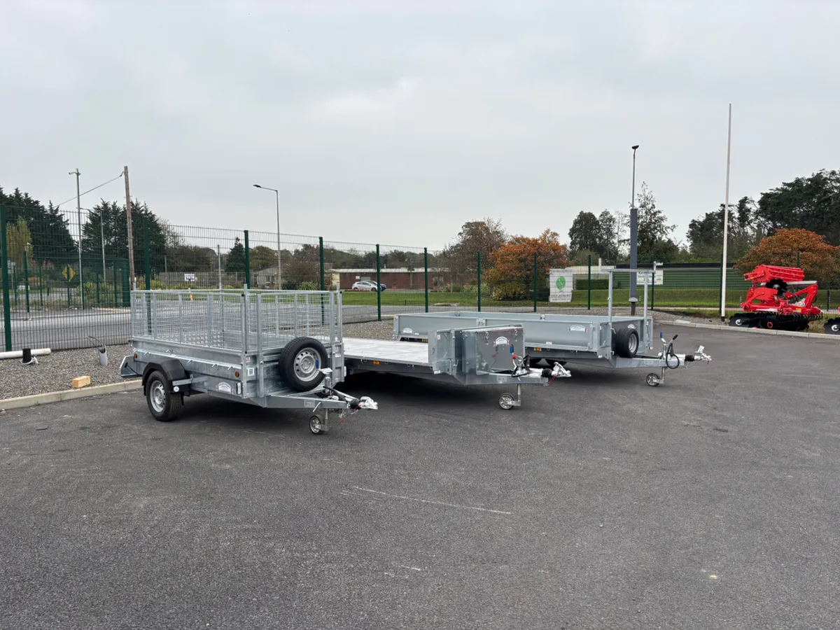 Trailers - Image 1