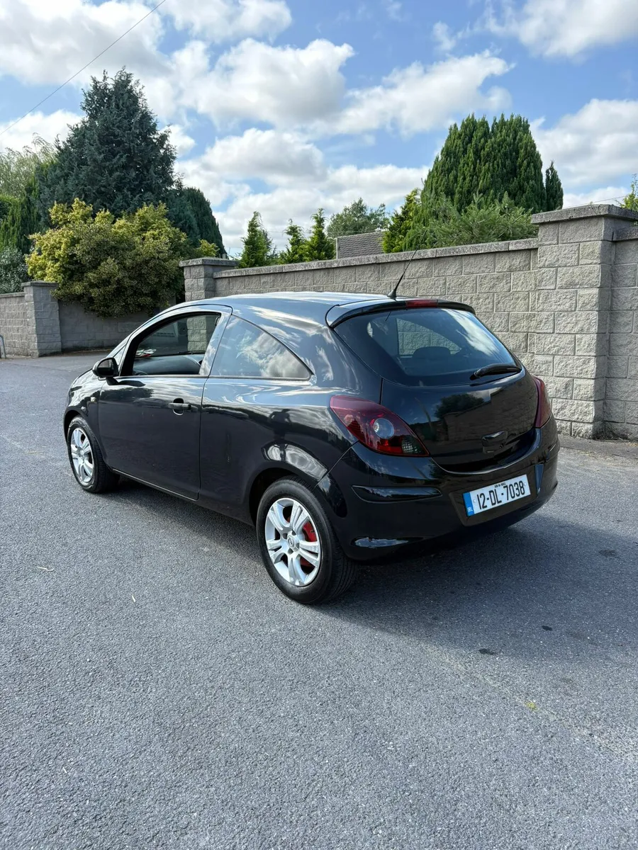 Opel Corsa - Image 4